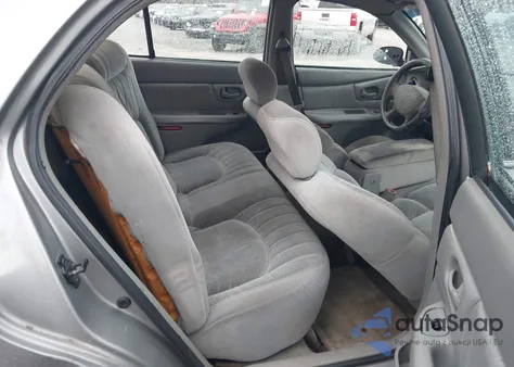 1998 Buick Century Custom z USA, uszkodzony, nr VIN 2G4WS52M2W1561620